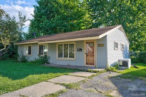 houses for sale in flint|zillow flint mi homes.